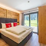 Pinzgau 1b Wald im Pinzgau